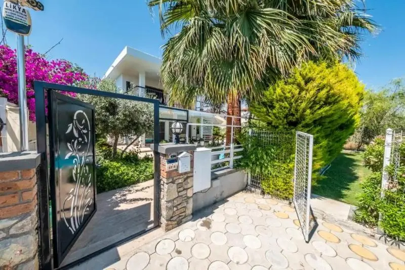 Villa in Calis
